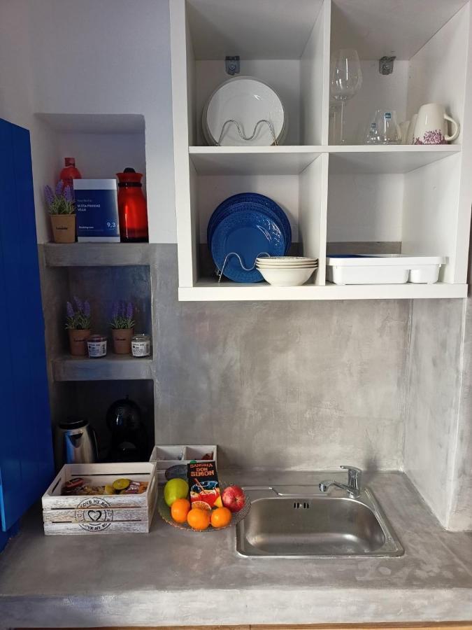 אויה VI Sta Finikias Villa מראה חיצוני תמונה